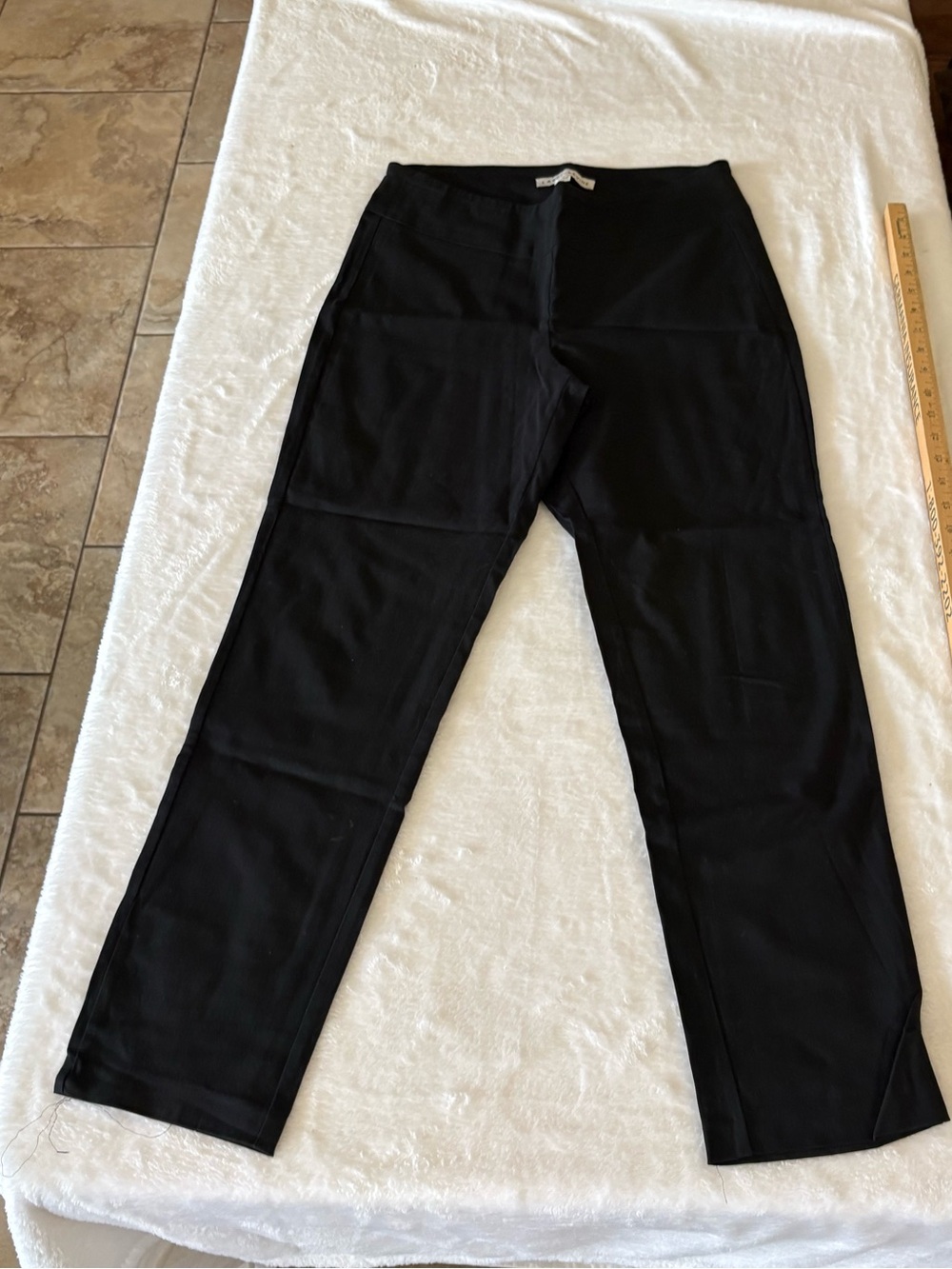Women's Black Stretch Pants — Classic Fit
